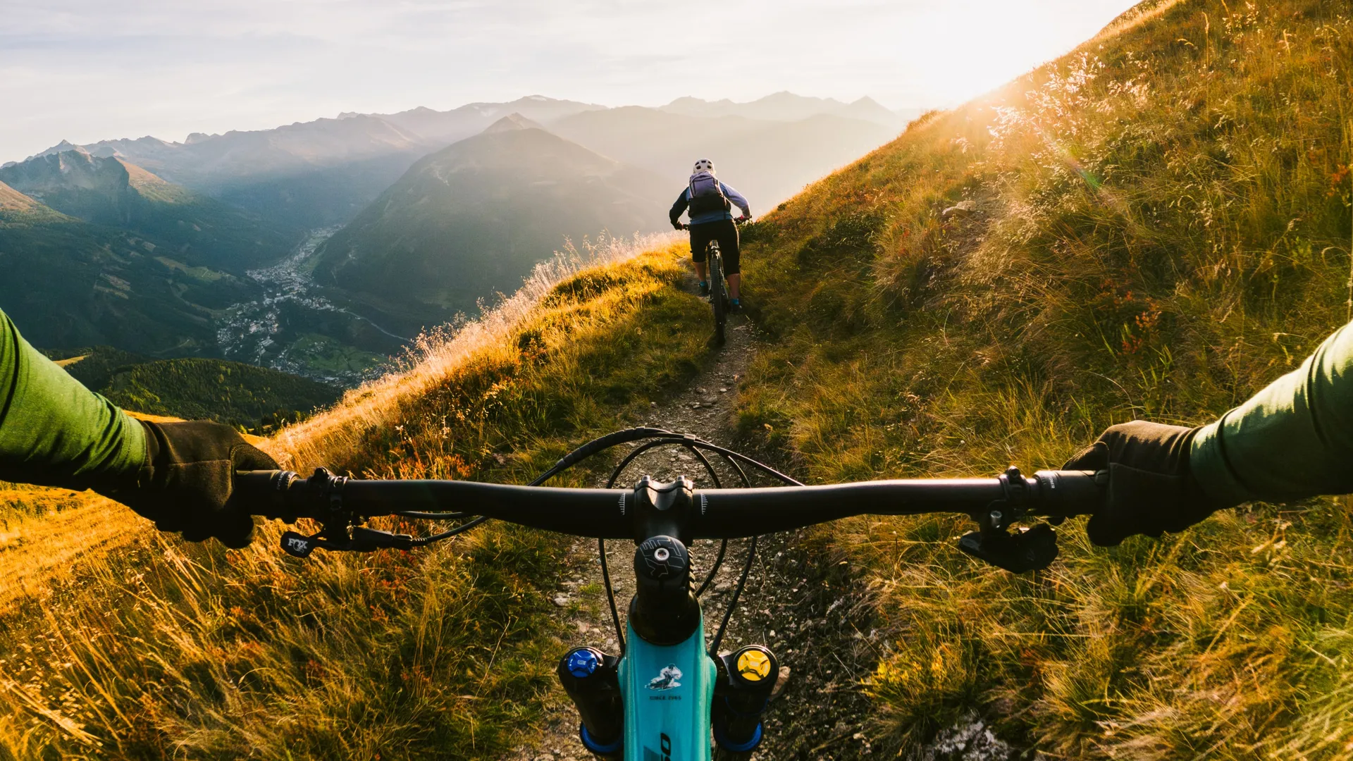 HERO13 Black Mountain Bike Bundle