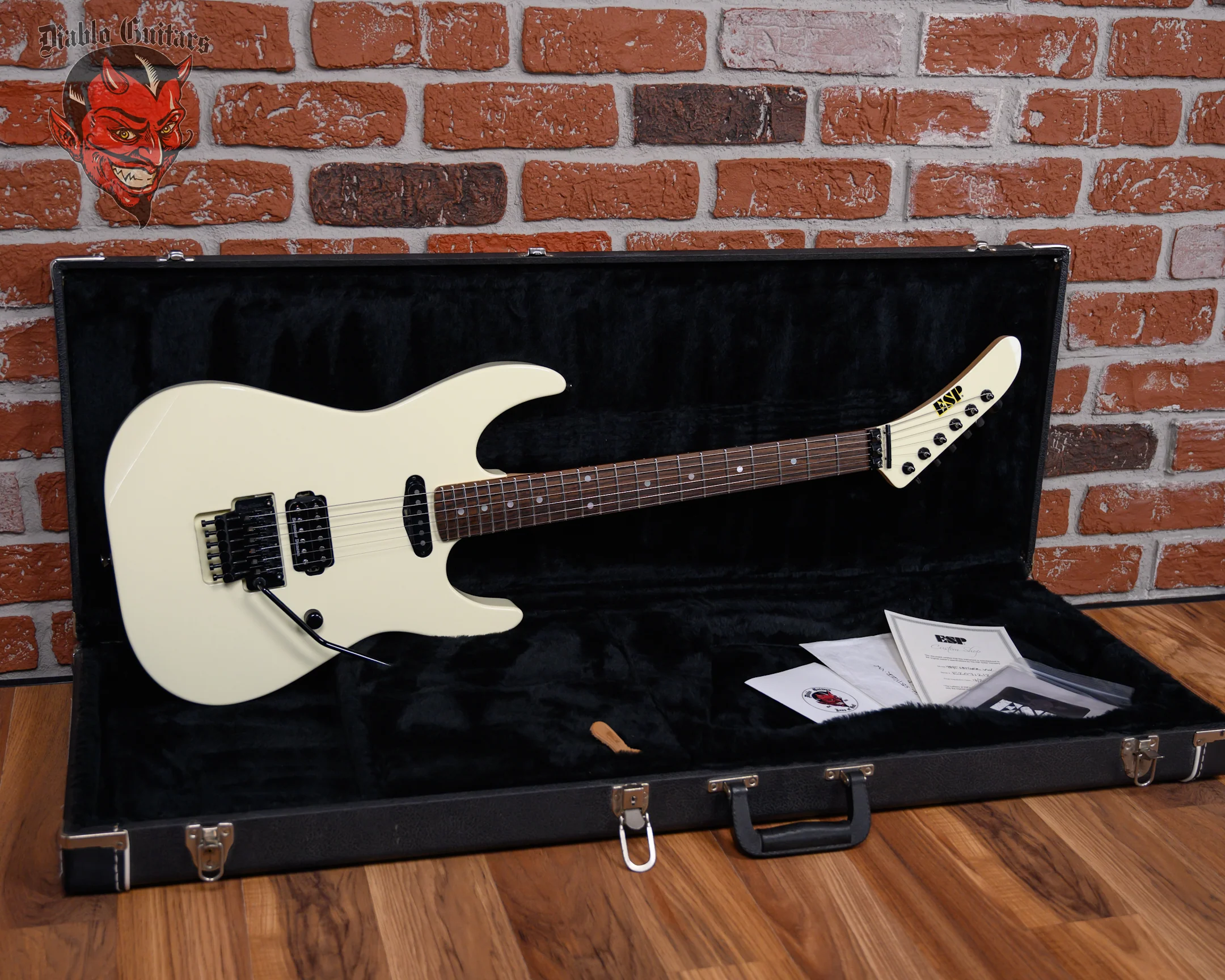 Esp Custom Shop George Lynch Signature Vintage White Japan 2022 w/OHSC