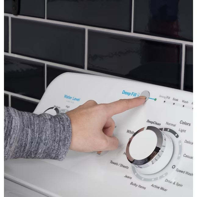 GE 4.5-cu ft High Efficiency Agitator Top-Load Washer (White)