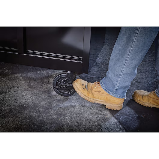 DEWALT DWST25292 700S 52" WIDE 9-DRAWER CABINET, BLACK