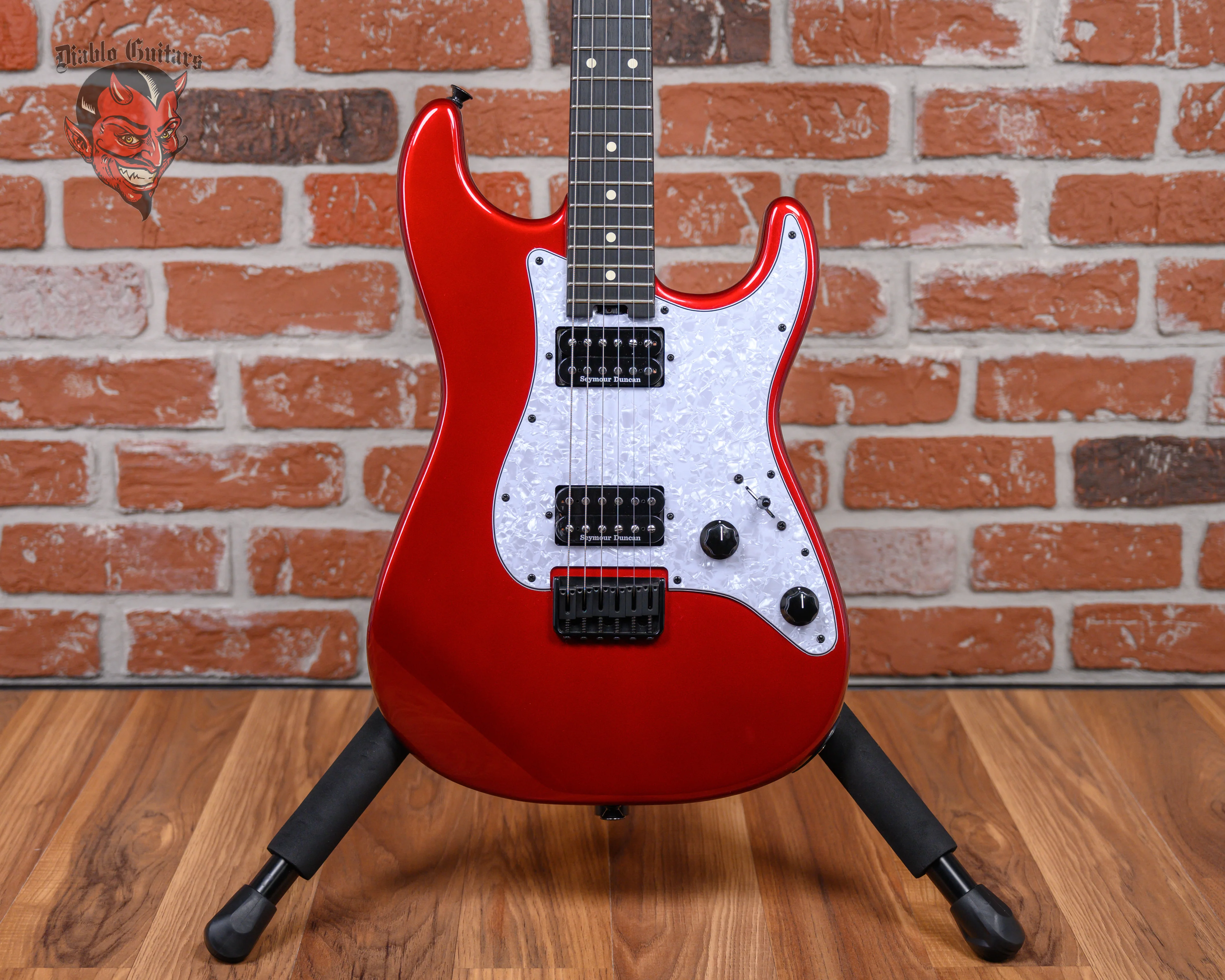 Charvel Pro-Mod So-Cal Style 1 HH HT E Candy Apple Red 2023 w/Gigbag