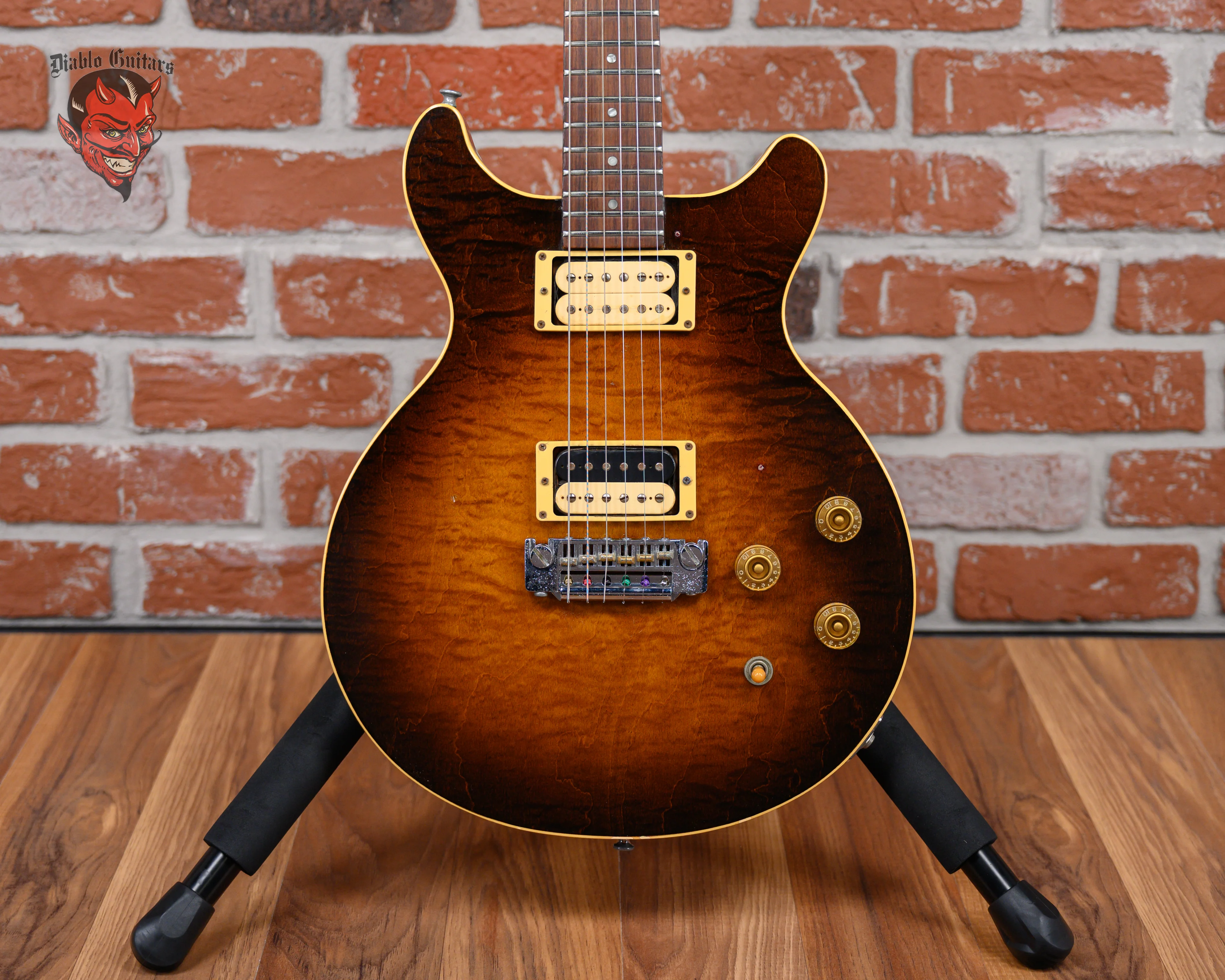 Epiphone USA Spirit Figured Maple Top Sunburst 1982 w/OHSC