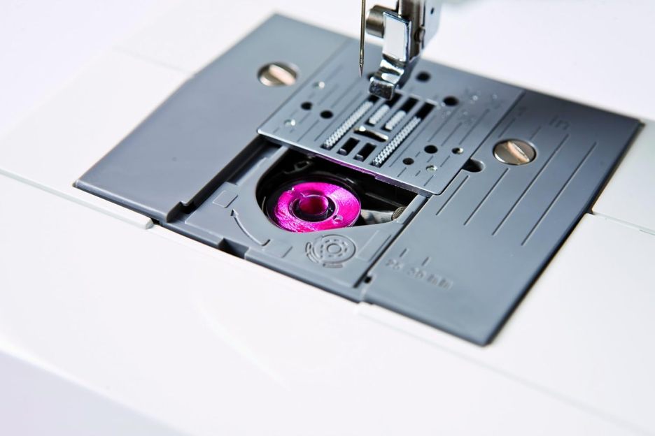 Brother XM2701 Sewing Machine, Lightweight, Full Featured, 27 Stitches, 6 Included Feet