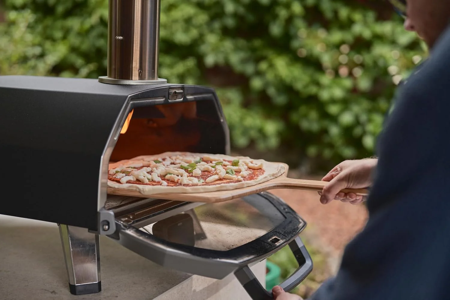 Ooni Karu 2 Pro Multi-Fuel Pizza Oven - Wood and Gas Outdoor Pizza Oven with Pizza Stone & Integrated Thermometer, Pizza Oven Outdoor, Dual Fuel 16 Inch Pizza Maker, Outdoor Cooking Grill