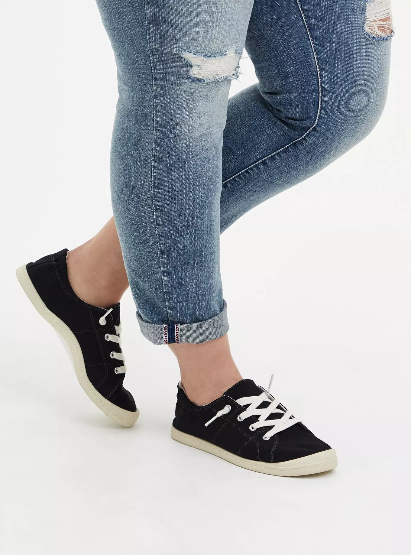 Riley Ruched Sneaker (WW)