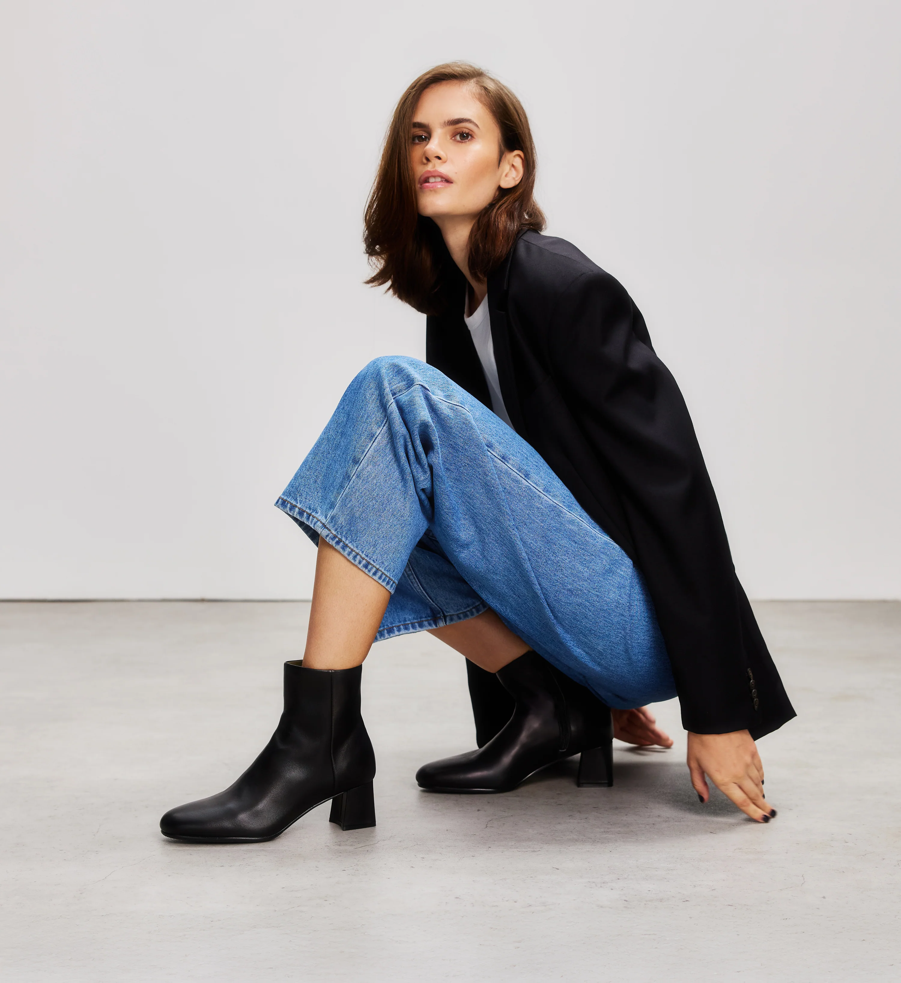 Tachuri Black Leather Ankle Boots