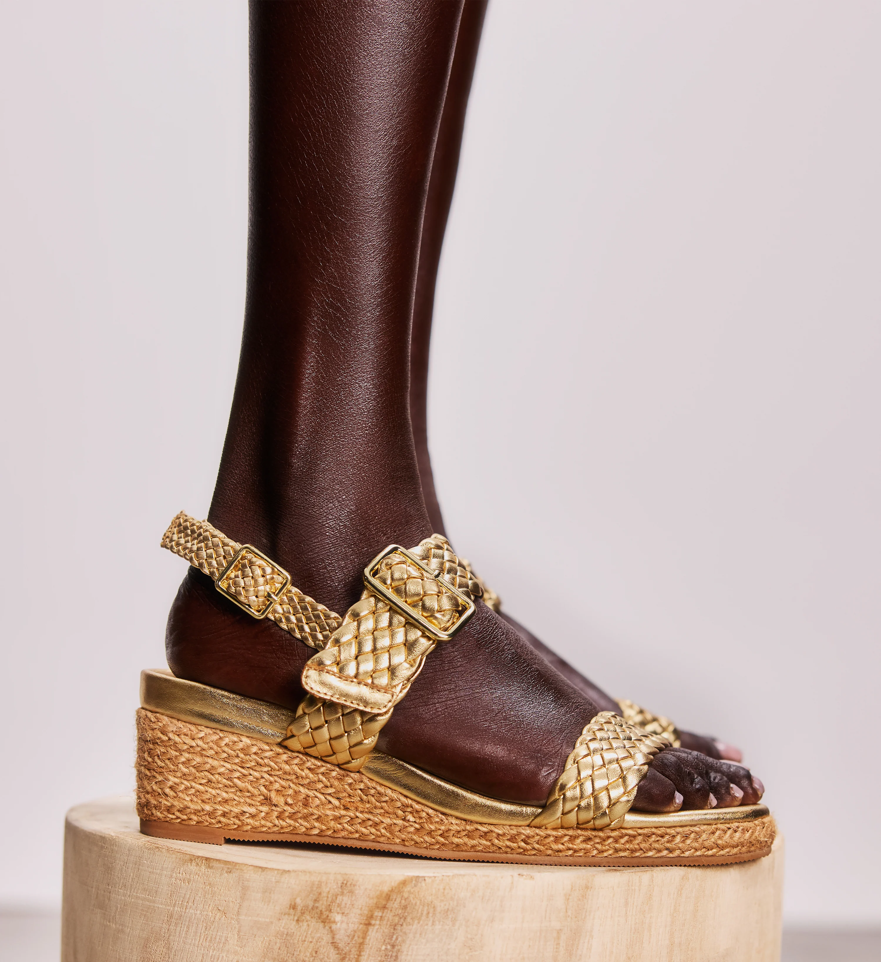 Gallito Gold Leather Wedges
