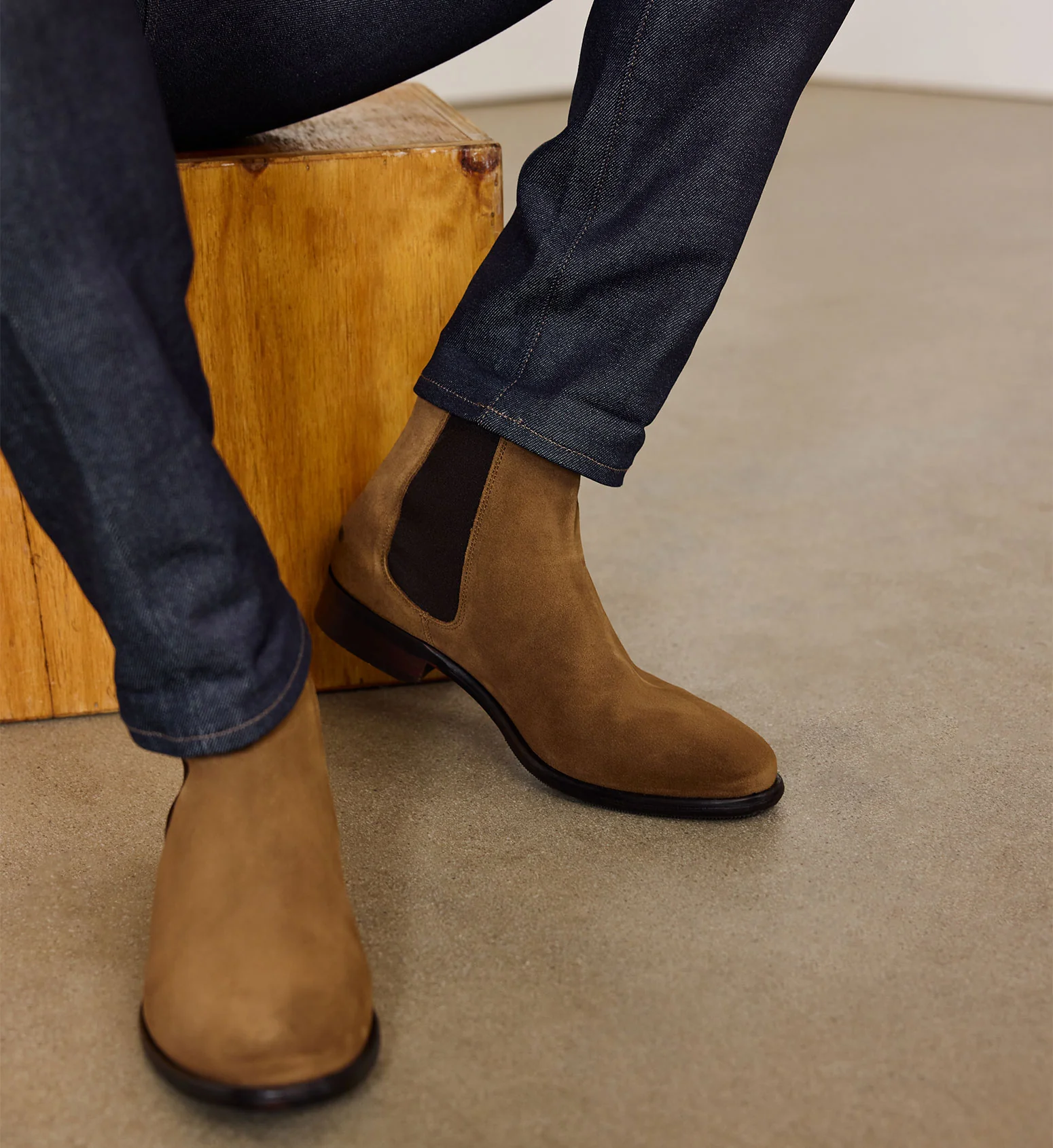 Thallium Tobacco Suede Boots