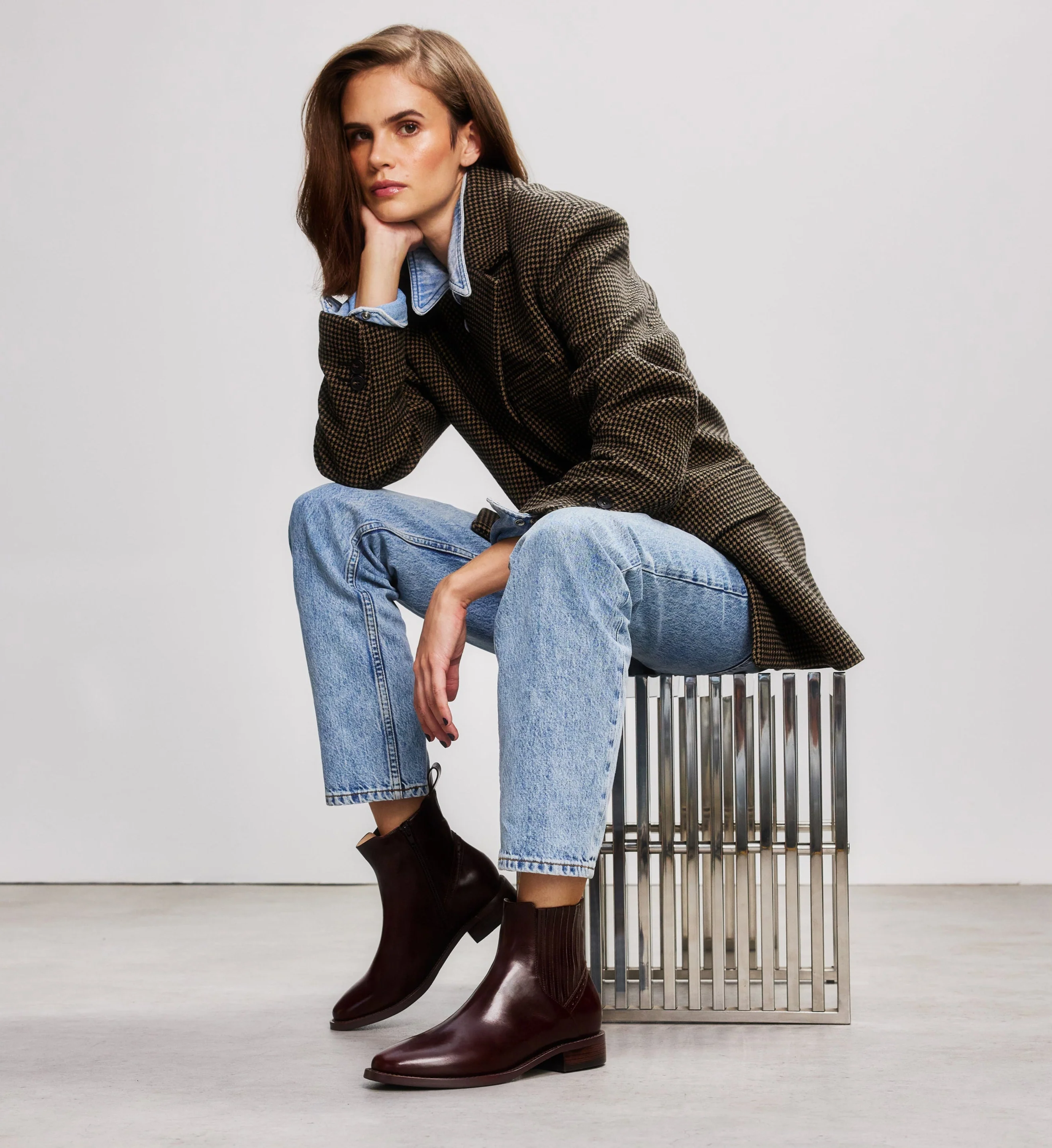 Tomtit Dark Oak Boxed Leather Flat Boots