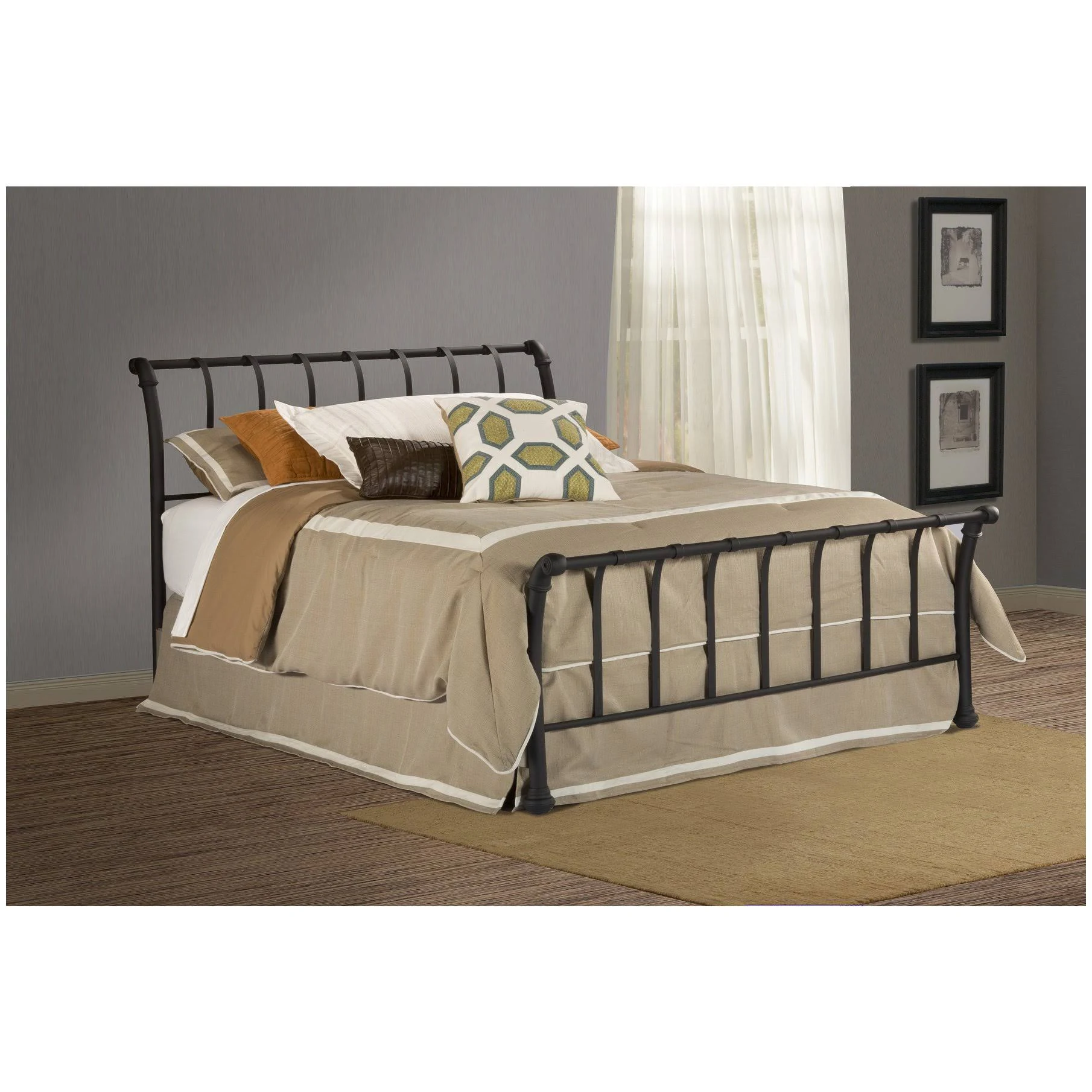 Hillsdale Janis Queen Bed Set - Black