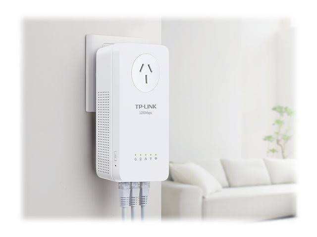 TP-LINK TP-Link TL-WPA8630P KIT Bridge - 1.3 Gbps - 2.4 GHz / 5 GHz - 802.11b/a/g/n / 802.11ac