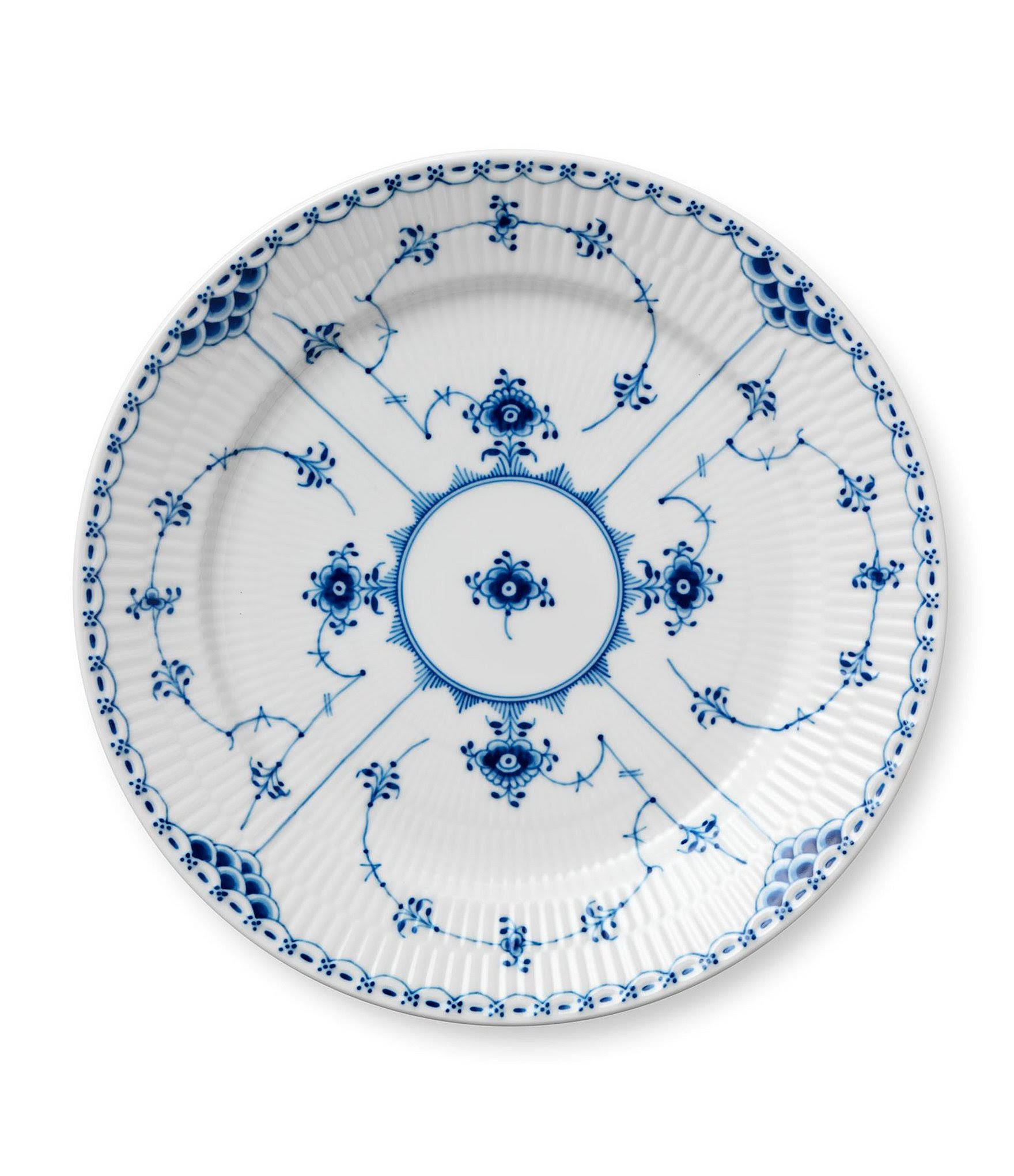 Royal Copenhagen - Blue Fluted Half Lace Dinner Plate