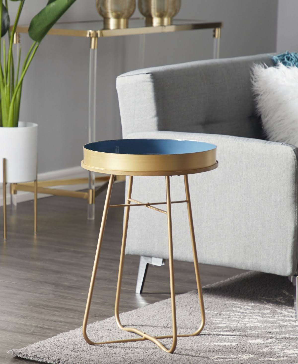 Rosemary Lane Contemporary Metal Accent Table - Blue