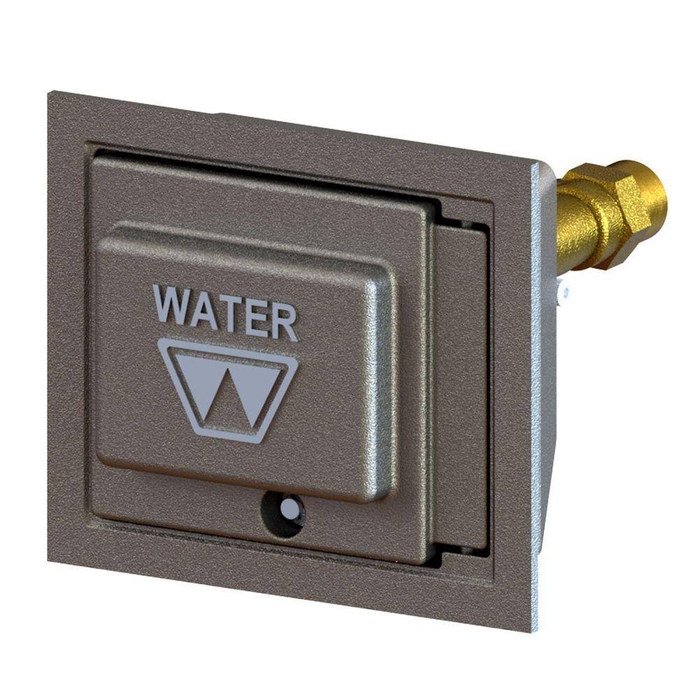 Woodford 3/4 in. FPT x Close Coupled Freezeless Box Wall Hydrant with Double-Check Backflow Preventer B67P-CC