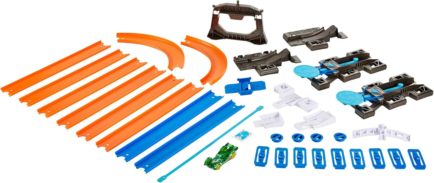 Hot Wheels Track Builder Starter Kit Play Set [Amazon Exclusive]