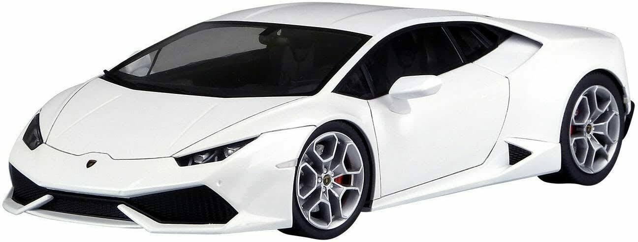Aoshima Lamborghini Huracan Lp610-4, 1/24 Scale