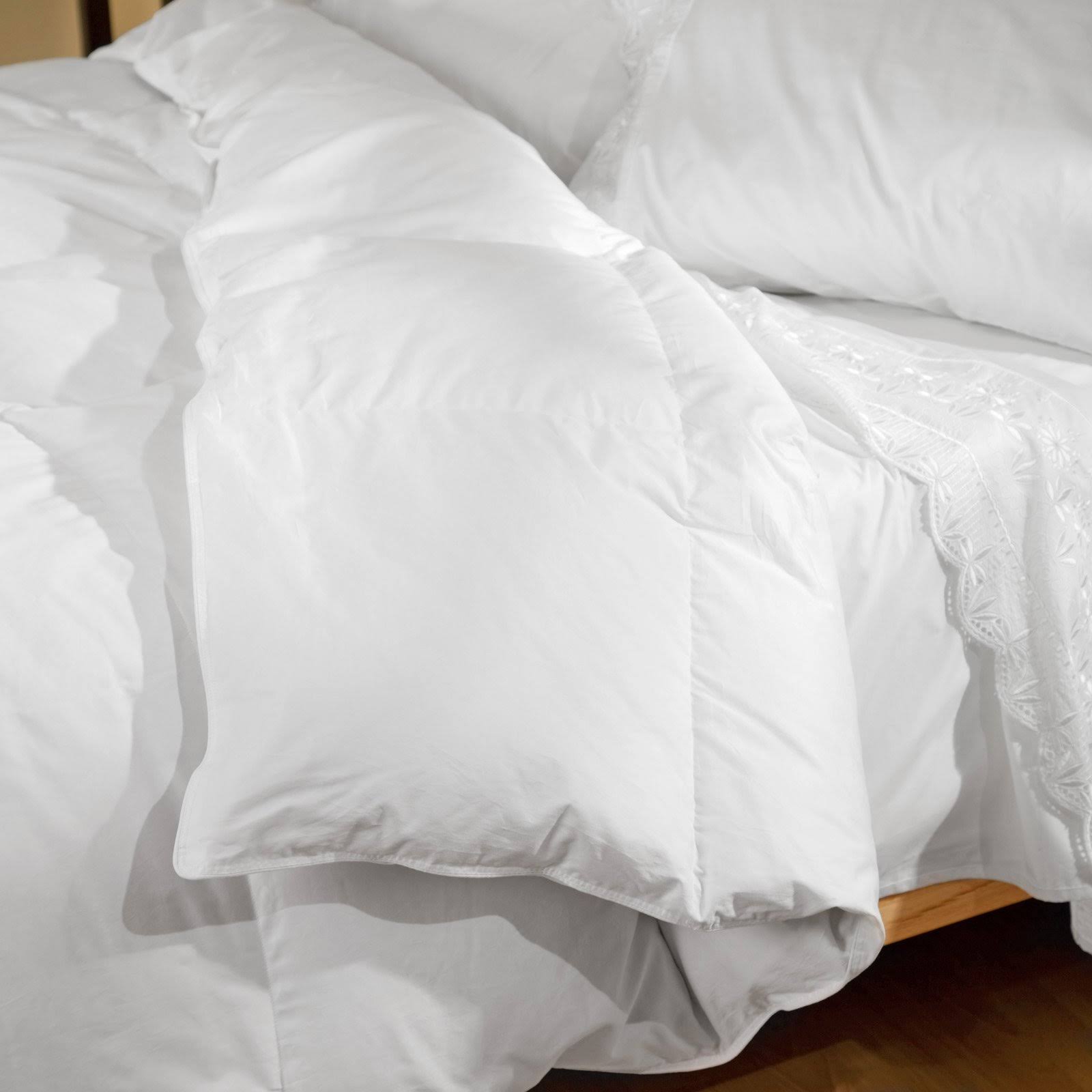 Belle Epoque Chateau Duvet Winter Twin White at Nordstrom Rack
