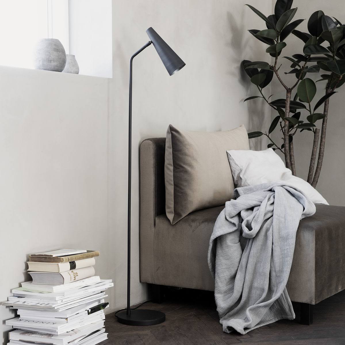 House Doctor Precise Floor Lamp - Matte Black