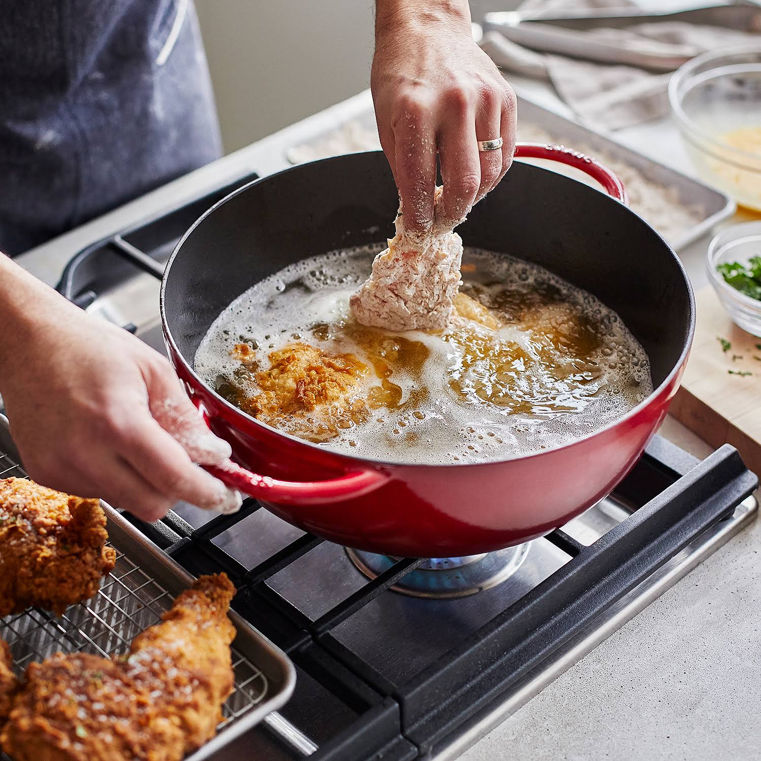 Staub Le Grande Oven with Glass Lid, 7.4 Qt., Black