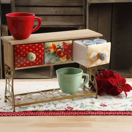 The Pioneer Woman Holiday Mug Rack with Mugs