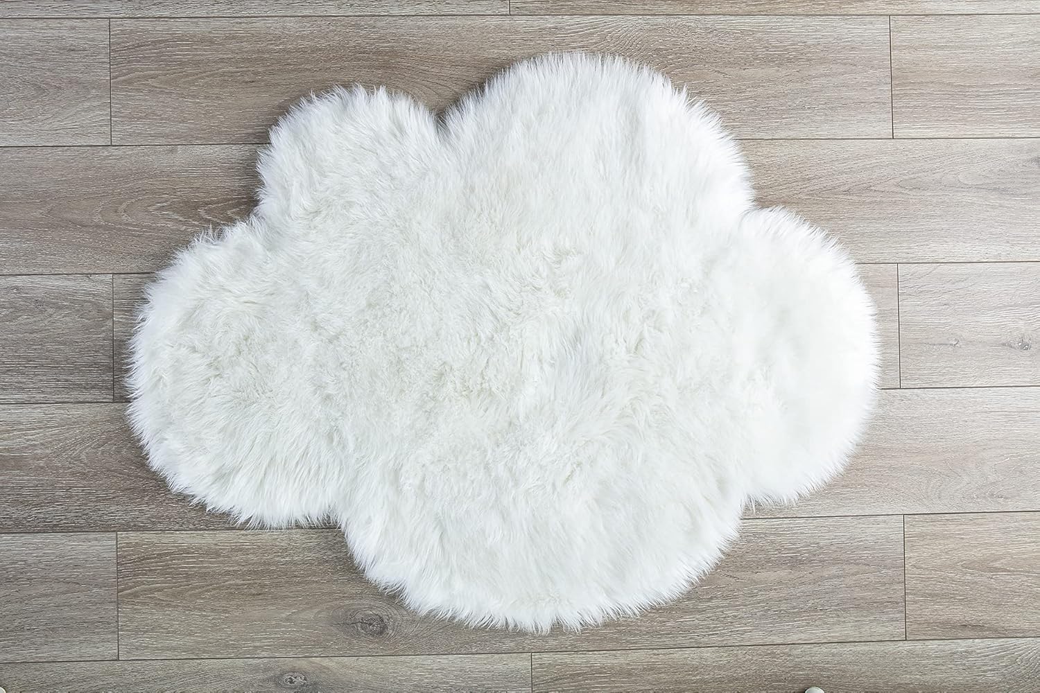 Machine Washable Faux Sheepskin White Cloud Area Rug 32