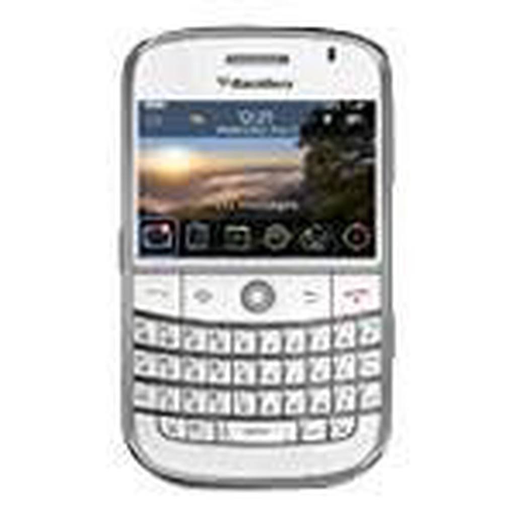 BlackBerry Bold 9900 Smartphone - 8 GB - White - Unlocked - GSM
