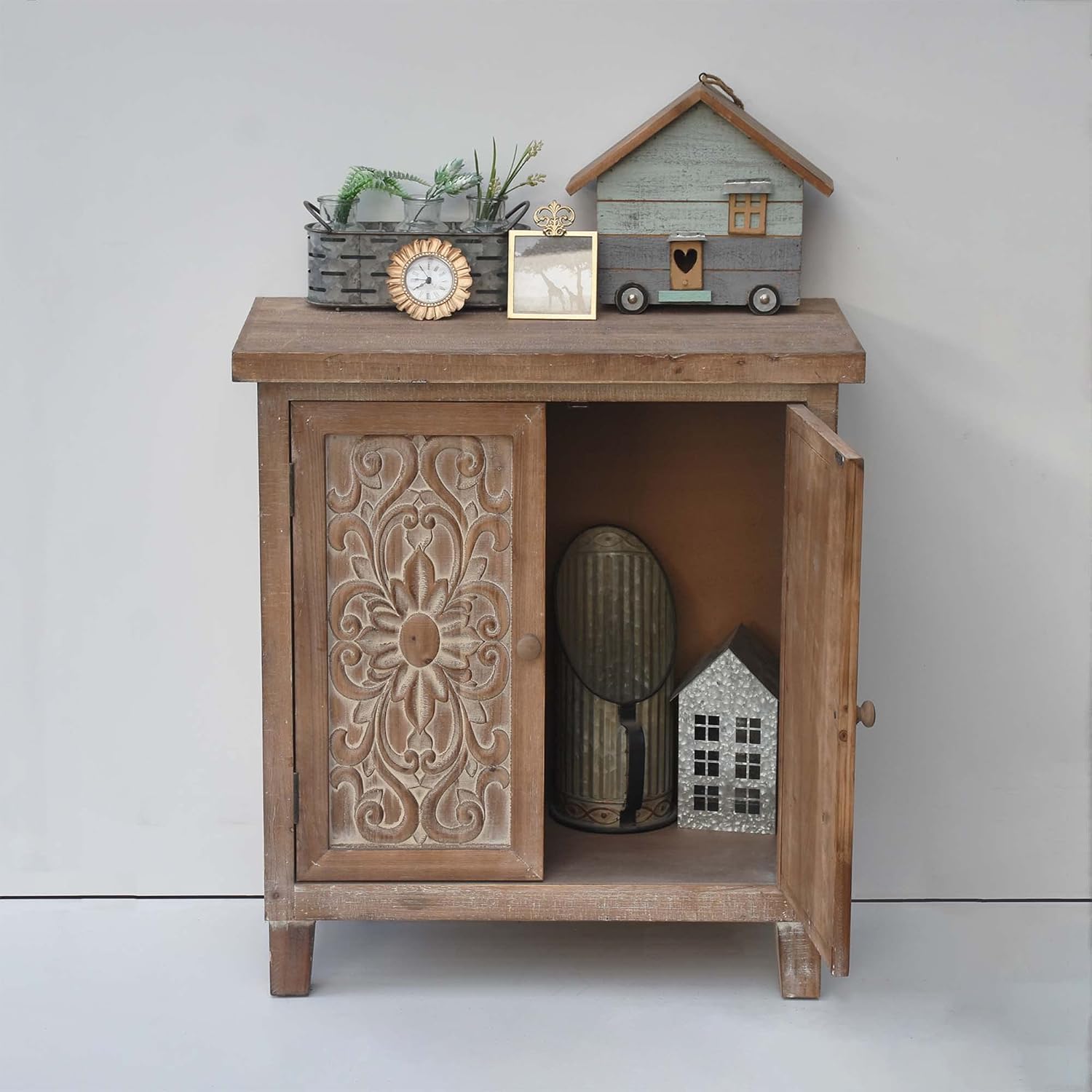 Rustic Wood Storage Cabinet, Entryway Cabinet with Carved Doors, Solid Wood Sideboard Accent Cabinet for Living Room, Bedroom, Kitchen, Bathroom