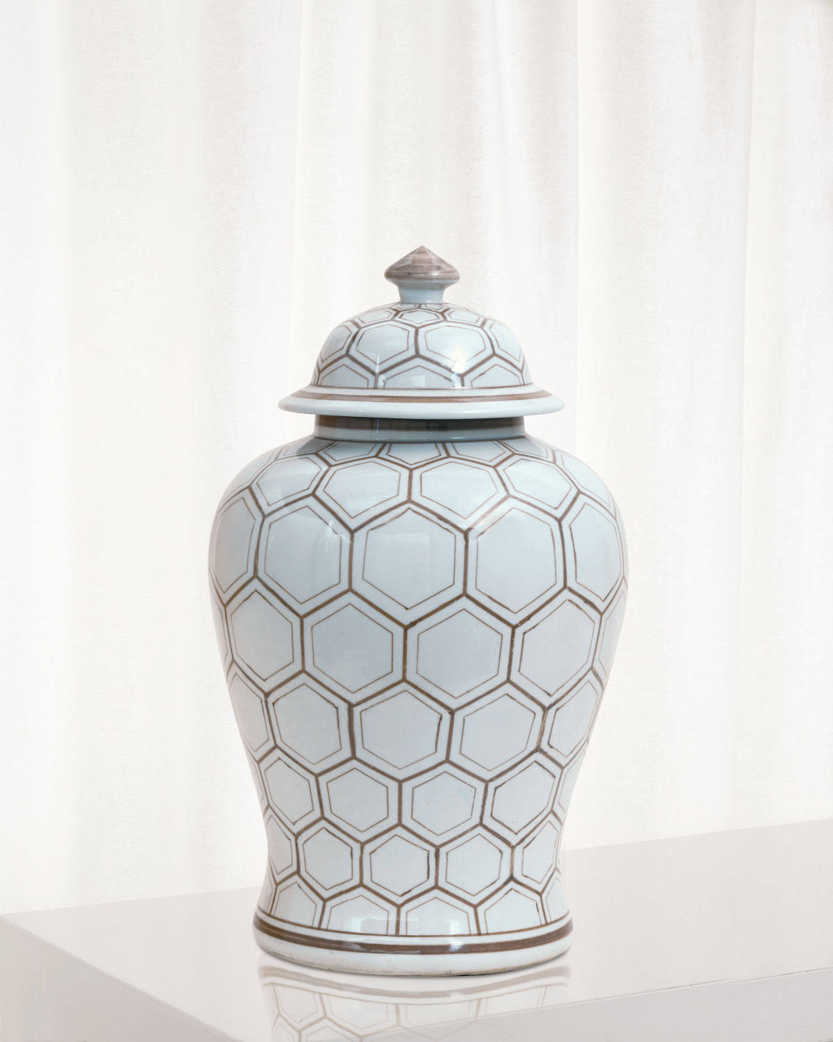 Port 68 Kenilworth Jar, Brown, Decorative Accents Decorative Objects