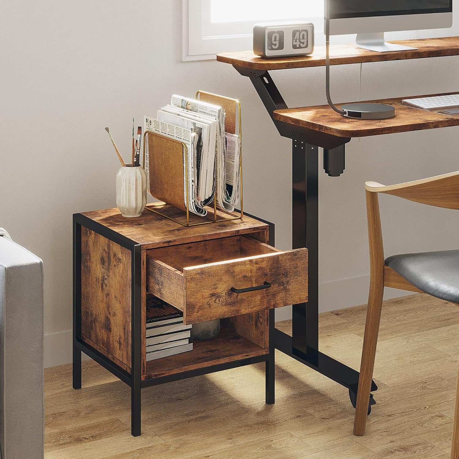 IRONCK End Table,17