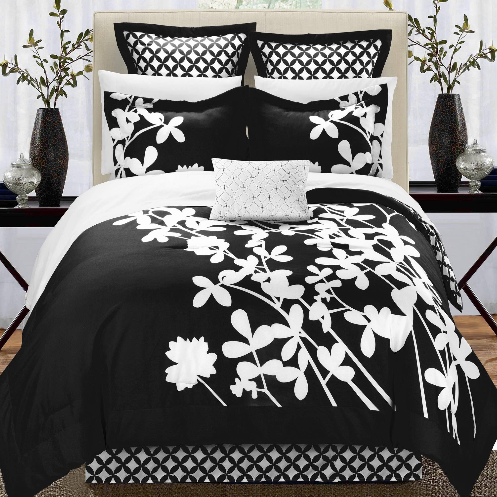 Chic Home Iris Black u0026 White King 11 Piece Comforter Bed in A Bag Set