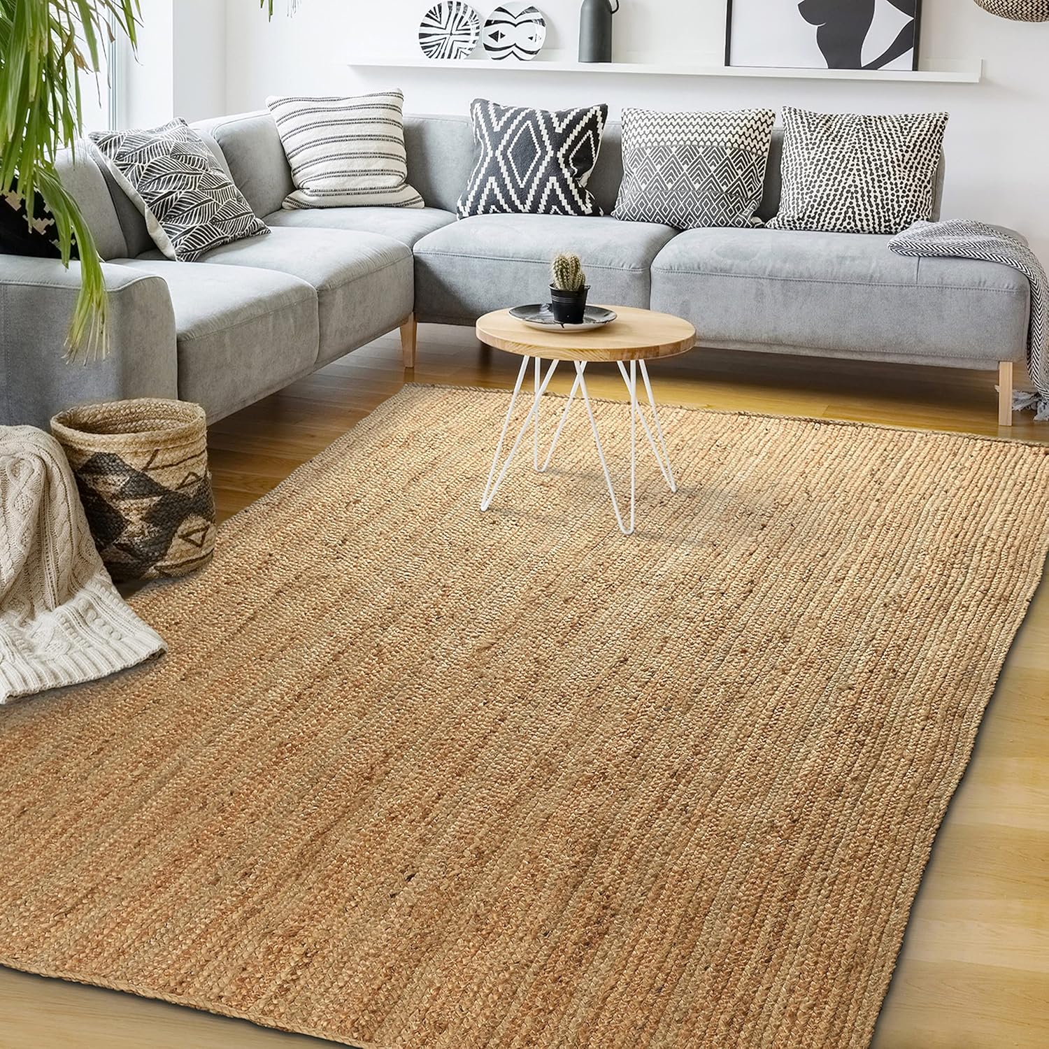 Signature Loom Handcrafted Farmhouse Jute Accent Rug (8 ft x 10 ft) - Soft & Comfortable Jute Area Rug - Natural Jute Rug to Bring a Sense of Peace & Relaxation &ndash; Jute Rugs for Living Room