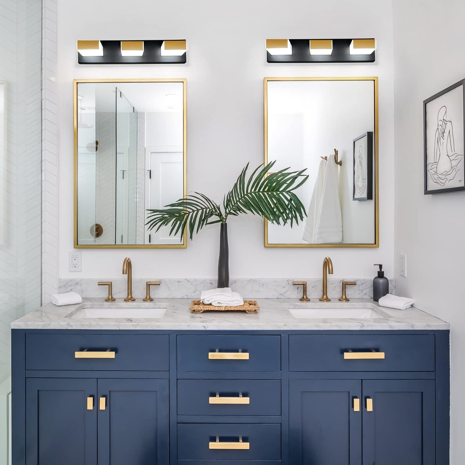 Gold Bathroom Light Fixtures,3 Light Black Modern Bathroom Lights Over Mirror ,360&deg;Rotatable LED Lamp Head Bathroom Light, Dimmable,6000K Cool White,18W