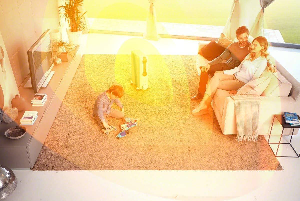 Delonghi KH390715CB - Oil-Filled Radiator Space Heater, Black