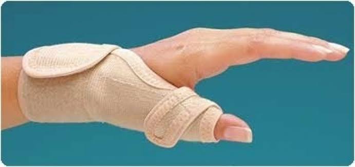Rolyan Gel Shell Thumb Spica Splint,Right,Small,Each,A599004x22