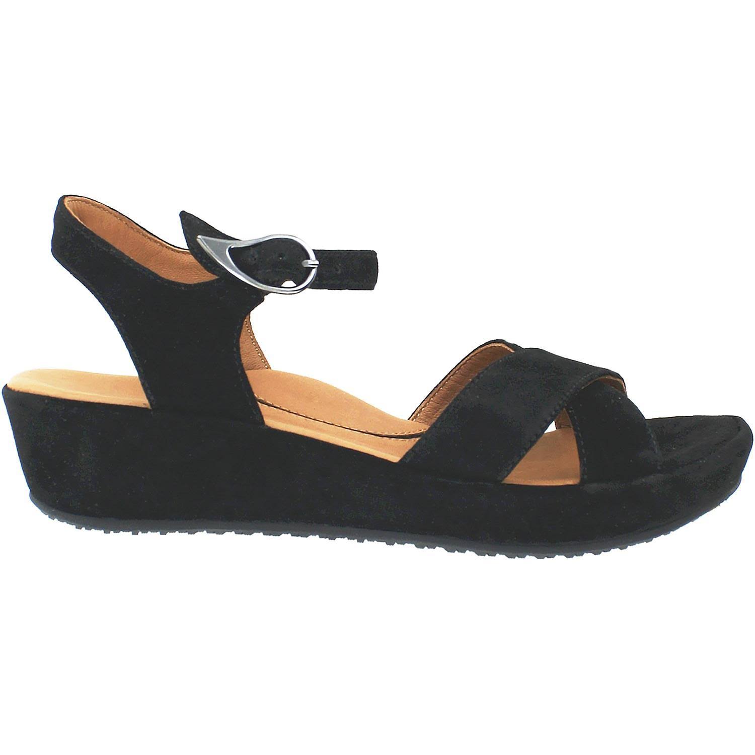 L&Amour des Pieds- Casimiro Black Suede / 9.5
