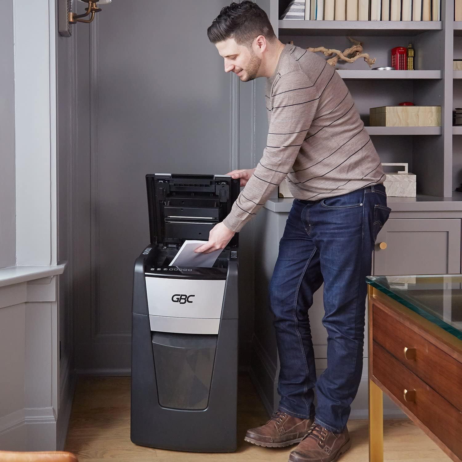 GBC Paper Shredder, Auto Feed+, 230 Sheet Capacity, Micro-Cut, Small Office Shredder, 230M (WSM1757607)