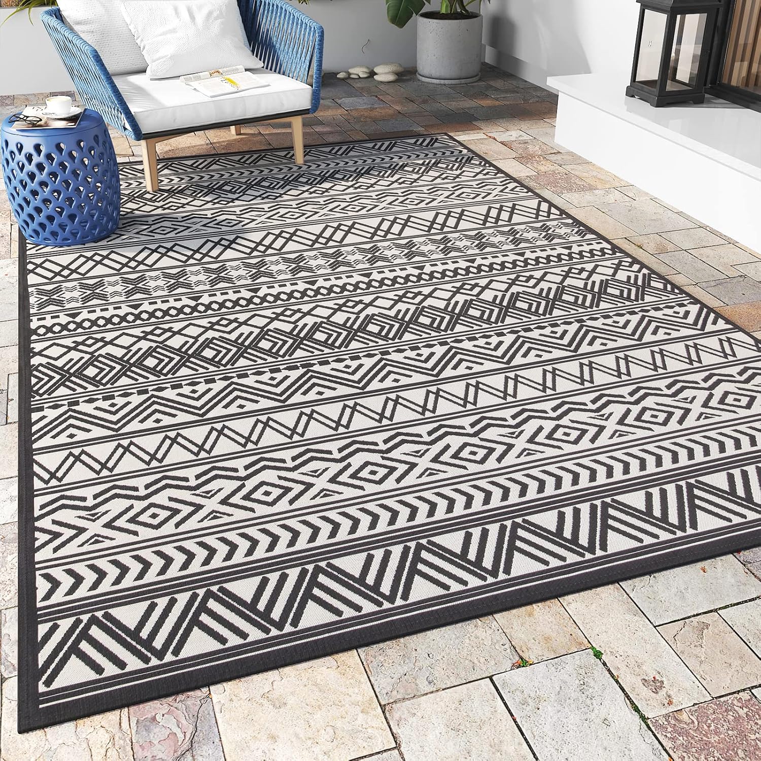 MontVoo-5 x 8 Outdoor Rug Carpet Non Slip Machine Washable Area Rugs Boho Outdoor Patio Decor Black and White Outdoor Rug Geometric Rubber Backed Indoor Outdoor Rugs for Living Room Balcony Deck Porch