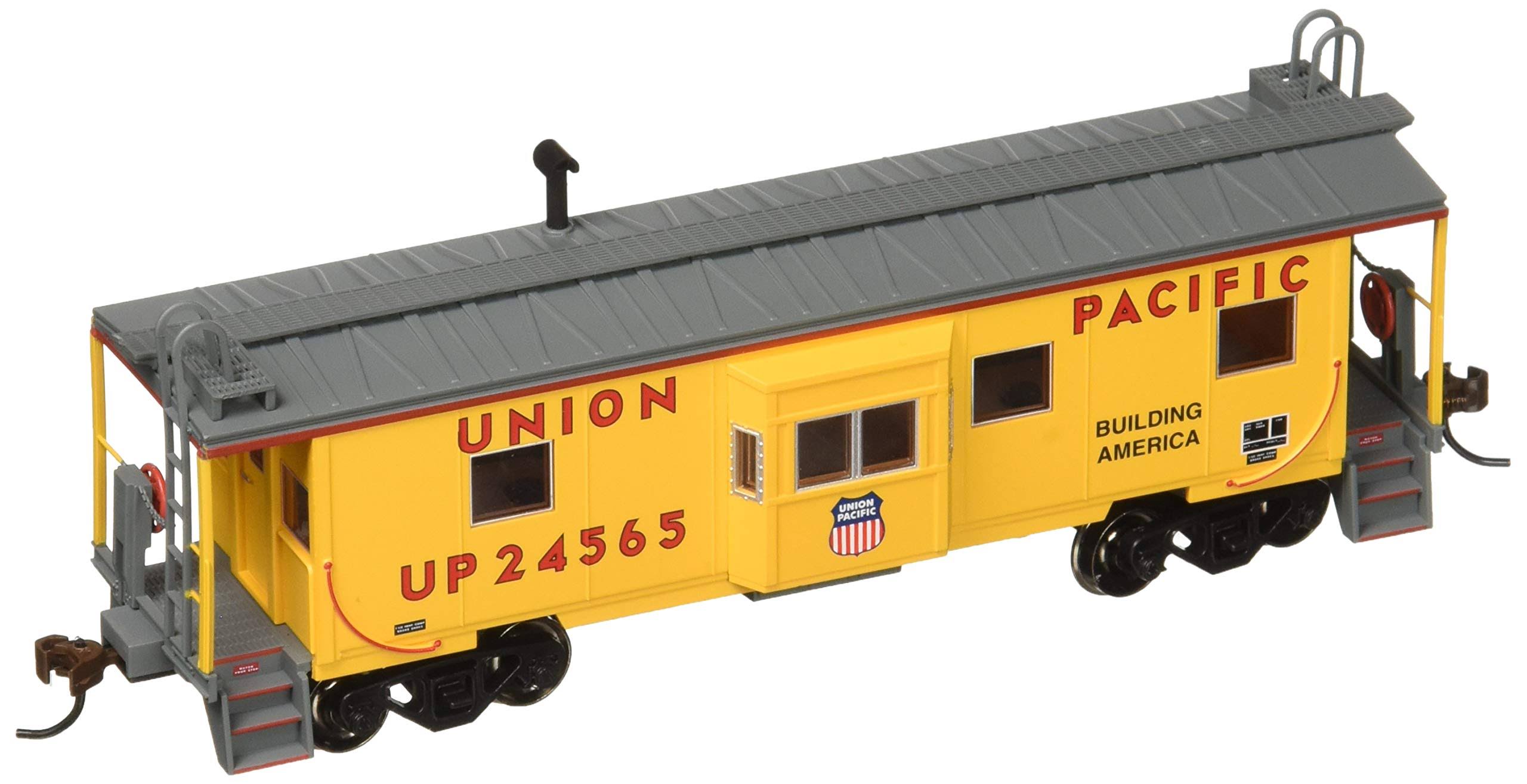 Bachmann 73205 HO Union Pacific Bay Window with Roof Walk Caboose