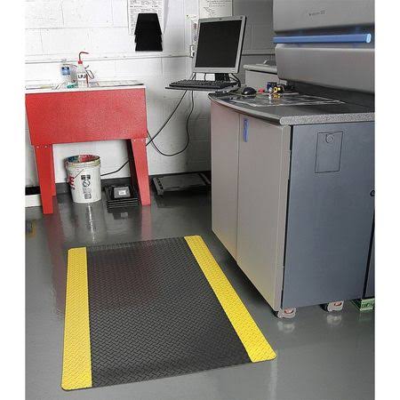 Notrax 490 Antifatigue Mat,black,yllwbrdr,2Ft.x3Ft.