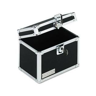 Ideastream VZ01171 Vaultz Locking Index Card File with Flip Top Holds 450 4 x 6 Cards, Black