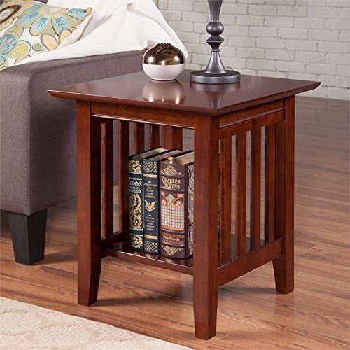 Leo & Lacey End Table in Walnut