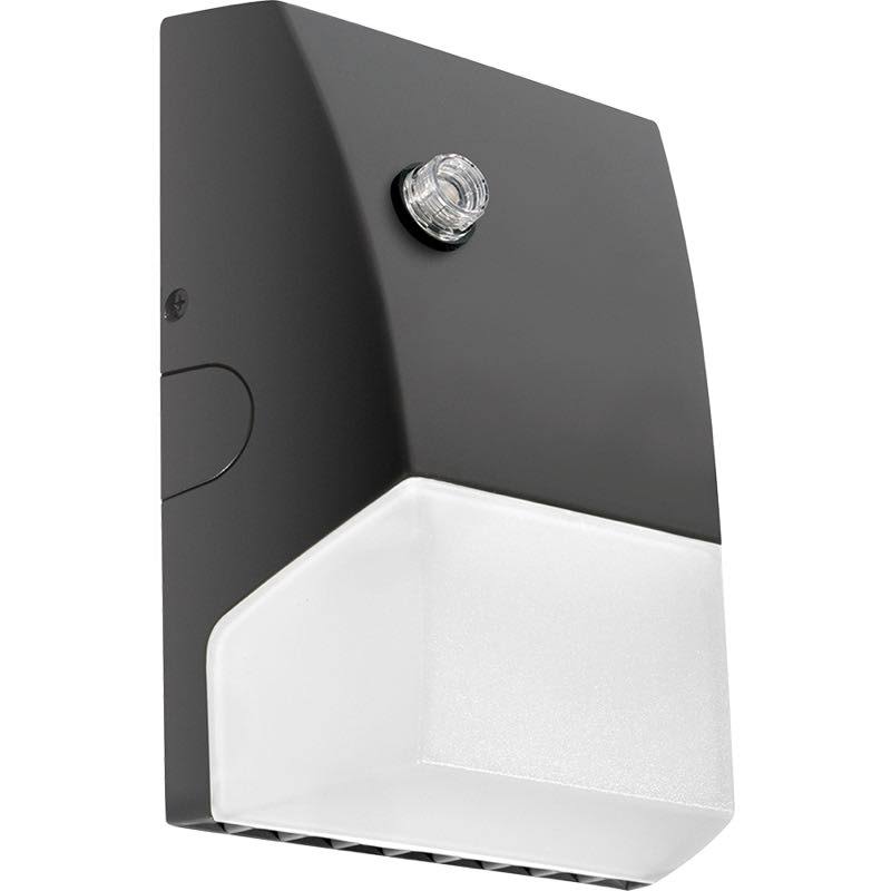 RAB Brisk Wallpack 8W Warm LED 120-277V PC Bronze