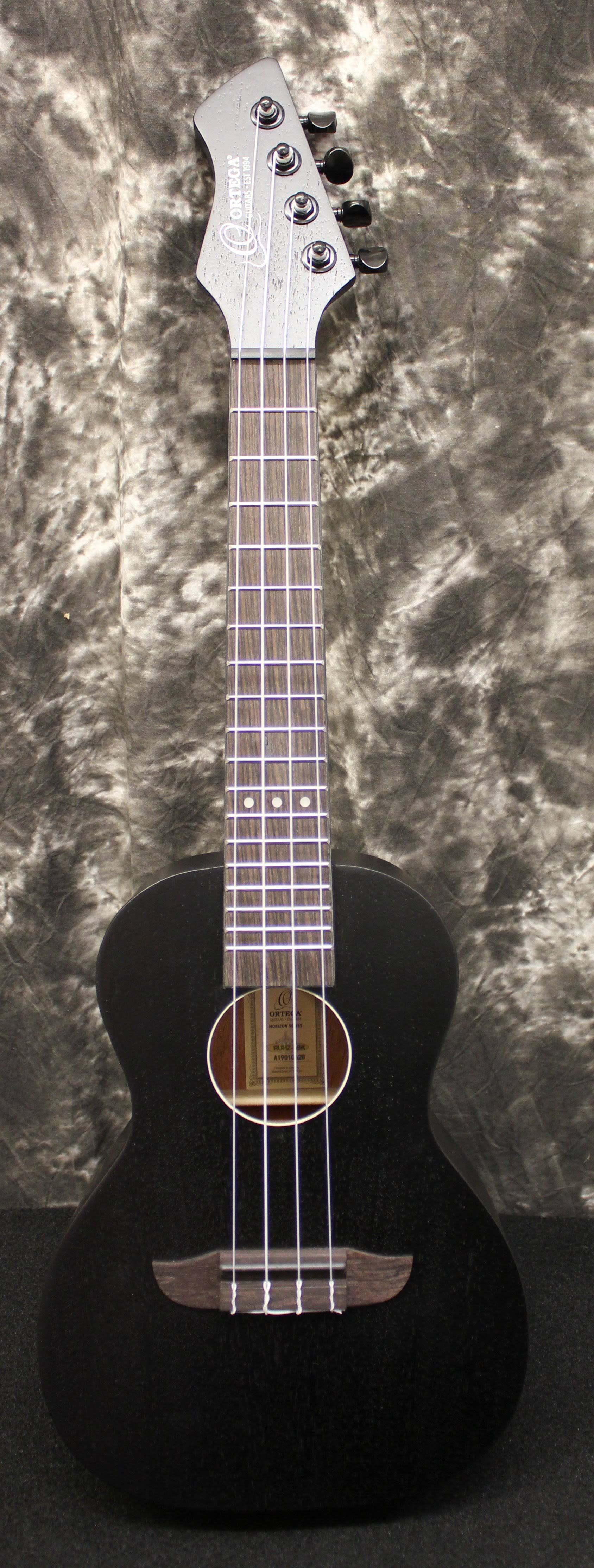 Ortega RUHZ-SBK Concert Ukulele Black