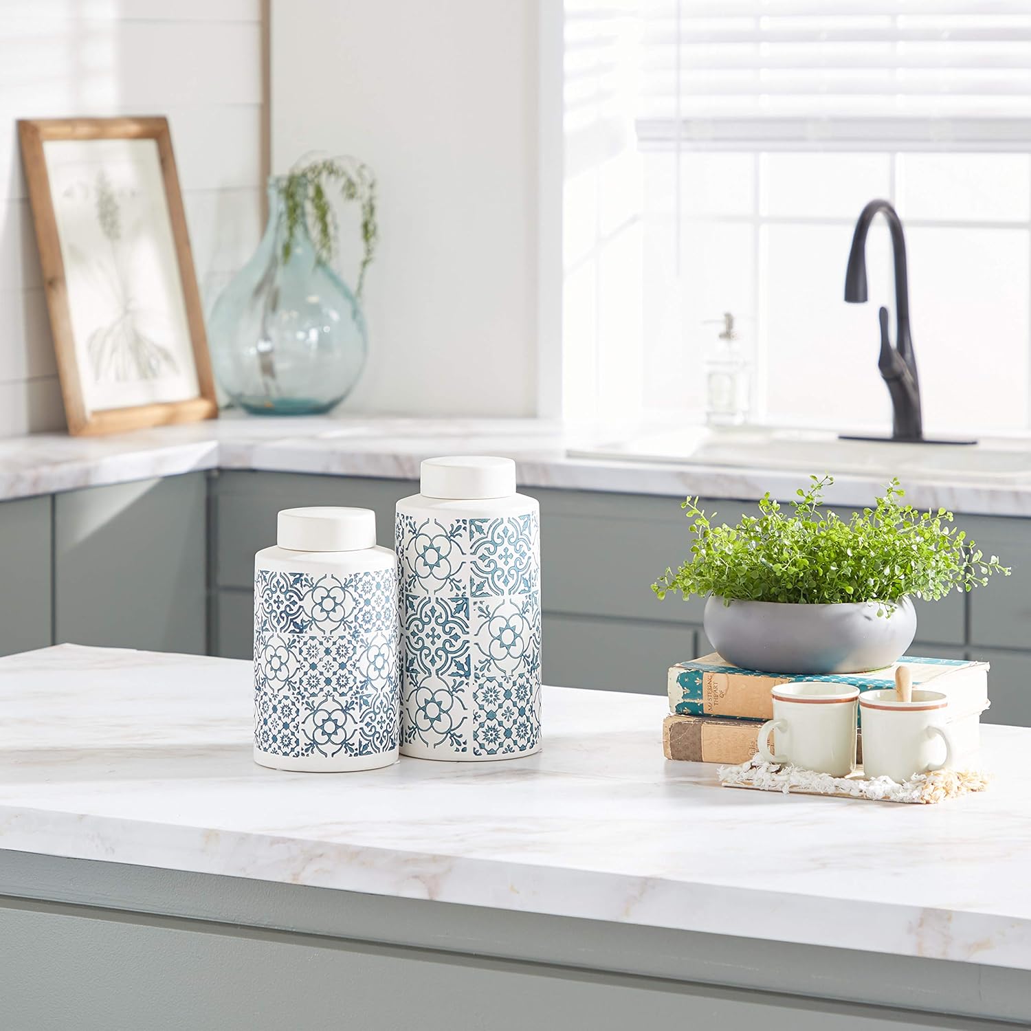 Deco 79 Decorative Jar, Multi Pack of 2