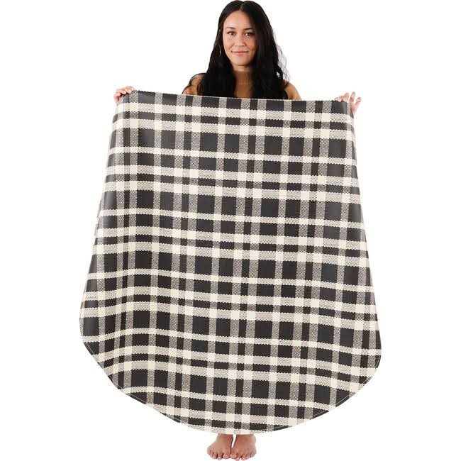 Playmats | Midi Circle Mat, Onyx (Black) | Gathre from Maisonette