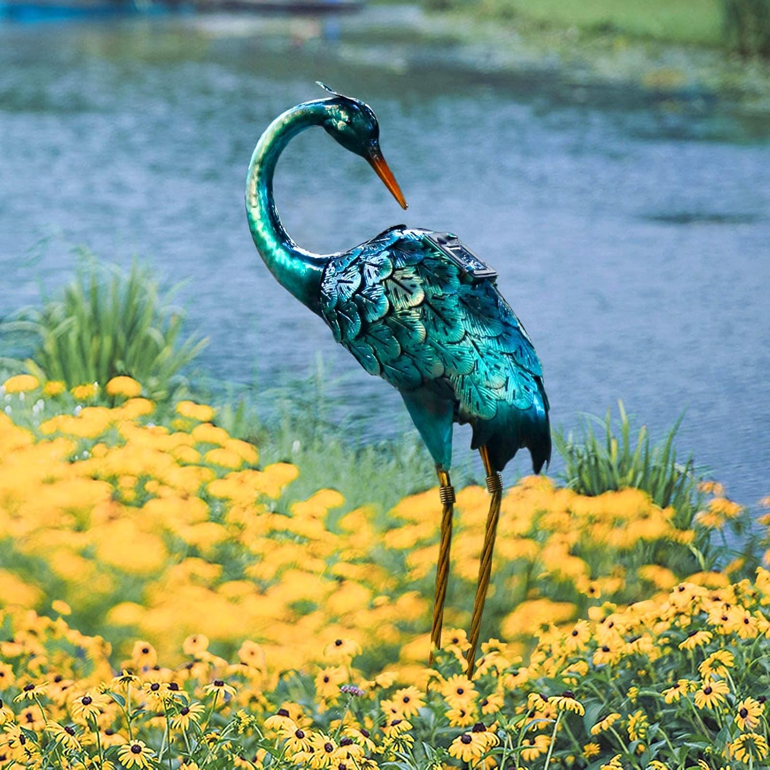 CHISHEEN Crane Garden Statue, Metal Heron Decor with Solar Lights, Yard Art with LED Lights for Outdoor Decorations, Blue Crane Sculpture for Backyard Farm Patio Yard Lawn Decorations