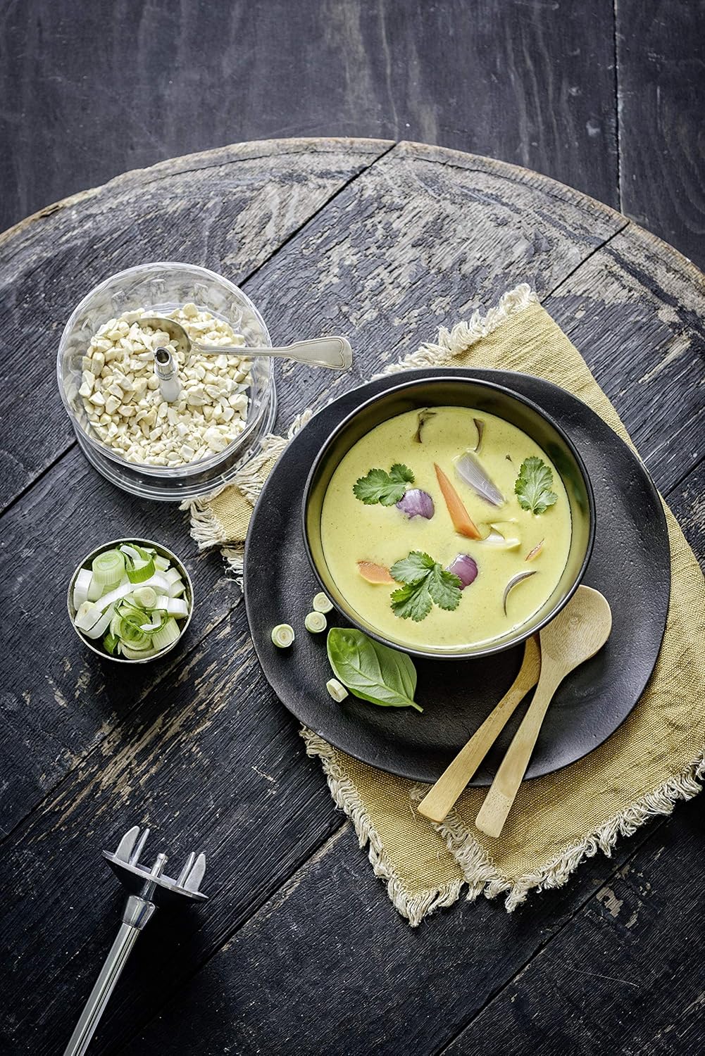 Bamix -The Sophisticated M150 - 3 Stainless Steel Blades and Wall Bracket - 150 Watt Motor - White