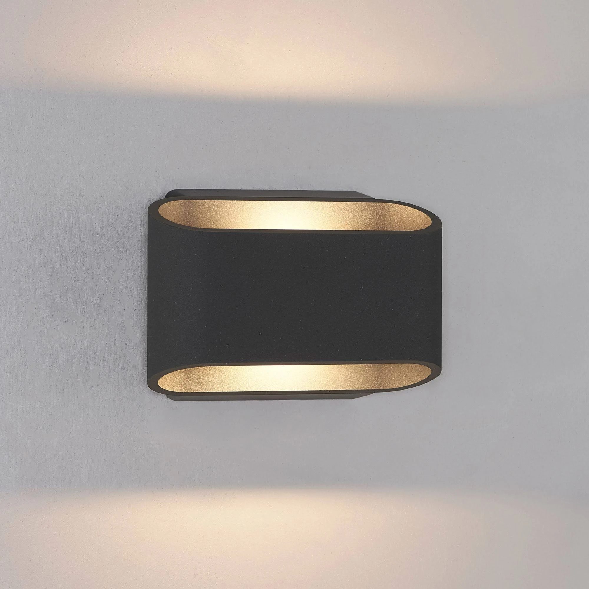 Bruck Lighting Ledbar Linear LED Black