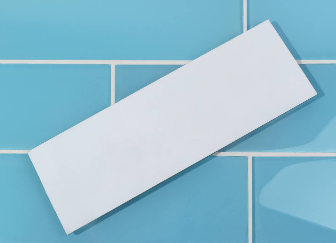 WS Tiles 4x22 x 12x22 Individual Glass Subway Tile, Backsplash for Kitchen and Bathroom - 5 Square Feet per Carton - Coral Blue