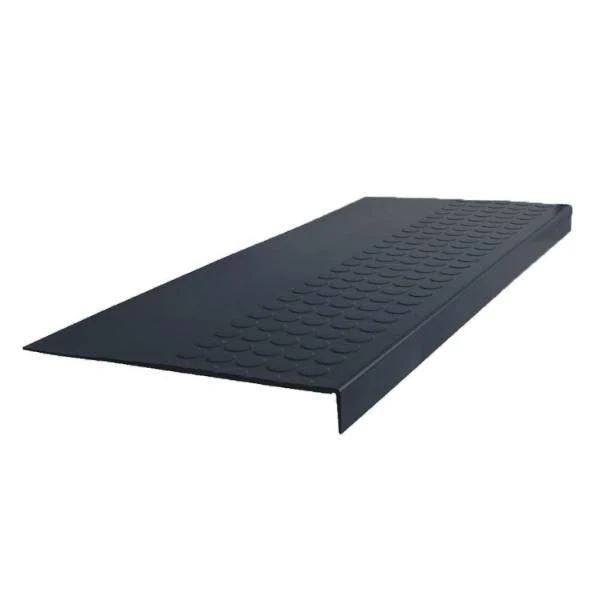Roppe 12 x 7 ft Black Raised Circular Rubber Sq. Nose Stair Tread